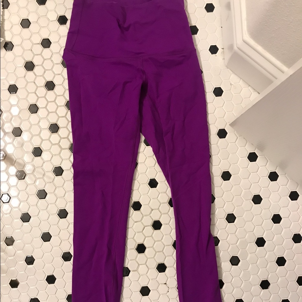 Lululemon plum colored wunder under leggings